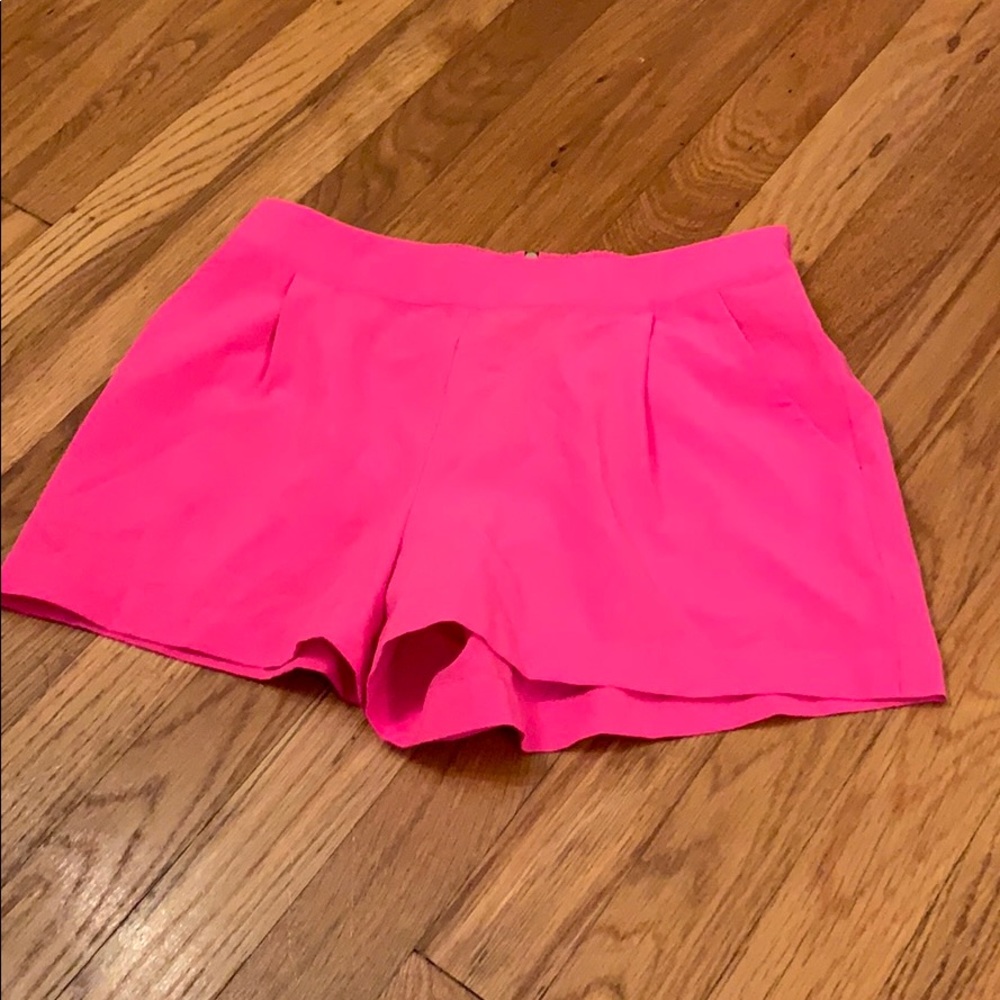 Hot pink Skies Are Blue shorts